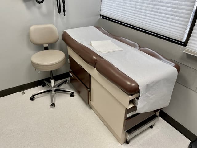 Examination Tables & Procedure Chairs